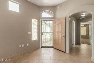 Photo #2: 6288907 Listing