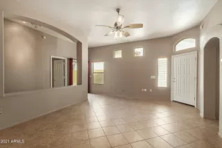 Photo #4: 6288907 Listing