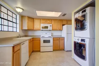 Photo #1: 6289001 Listing