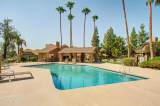 Photo #3: 6289001 Listing