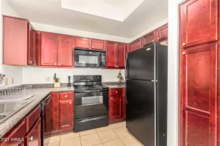 Photo #5: 6289004 Listing