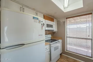 Photo #6: 6289212 Listing