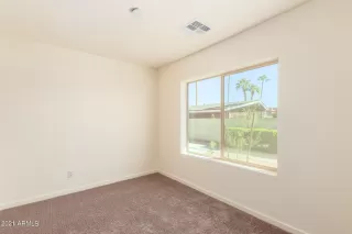 Photo #4: 6289308 Listing