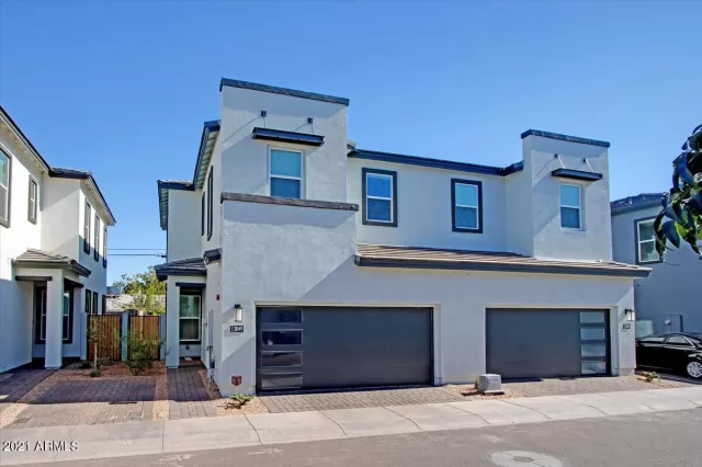 MLS: 6289344 Condo For Sale