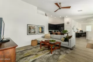 Photo #6: 6289454 Listing