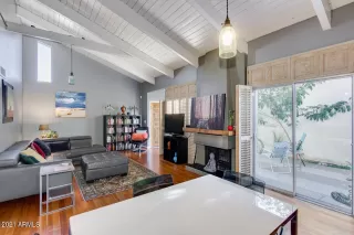 Photo #6: 6289545 Listing