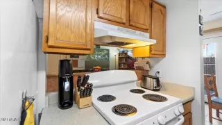 Photo #5: 6289609 Listing