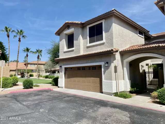 MLS: 6290026 Condo For Sale