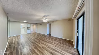 Photo #3: 6290148 Listing