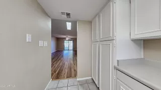 Photo #5: 6290148 Listing