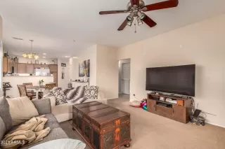 Photo #4: 6290474 Listing