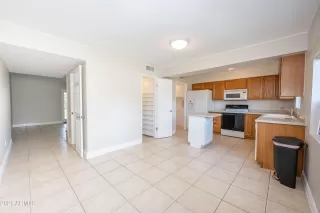 Photo #4: 6290494 Listing