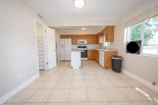 Photo #5: 6290494 Listing