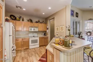 Photo #2: 6290504 Listing