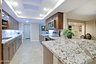 Photo #4: 6290661 Listing