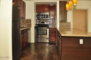 Photo #5: 6290701 Listing