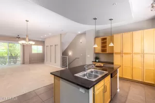 Photo #2: 6290721 Listing