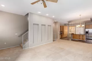 Photo #6: 6290721 Listing