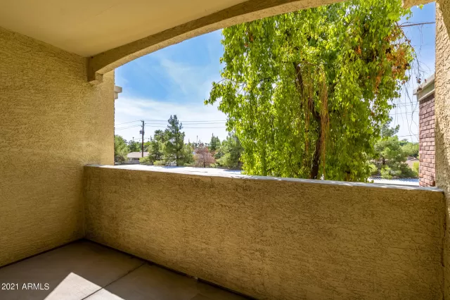 MLS: 6290732 Condo For Sale