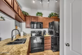 Photo #2: 6290773 Listing 