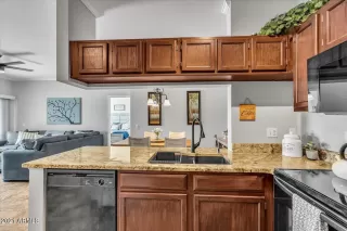 Photo #3: 6290773 Listing 