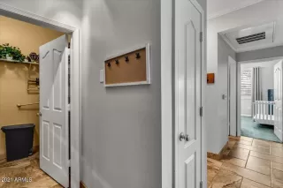 Photo #4: 6290773 Listing 