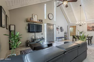 Photo #3: 6290911 Listing