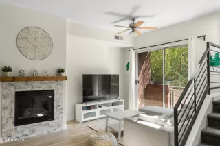 Photo #5: 6290928 Listing