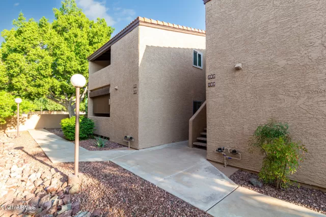 MLS: 6290954 Condo For Sale