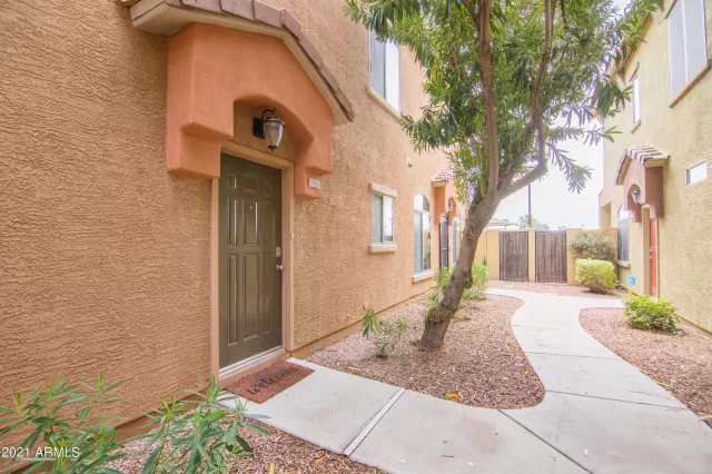 MLS: 6290961 Condo For Sale