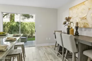 Photo #6: 6291017 Listing