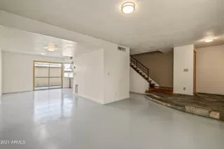 Photo #5: 6291080 Listing