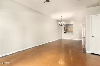 Photo #5: 6291163 Listing