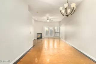 Photo #6: 6291163 Listing