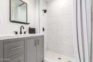 Photo #2: 6291177 Listing