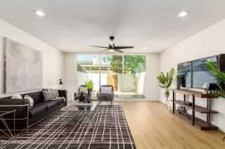 Photo #5: 6291177 Listing