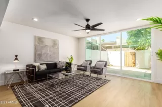 Photo #6: 6291177 Listing