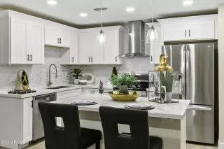 Photo #2: 6291443 Listing