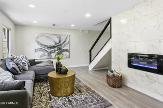 Photo #5: 6291443 Listing