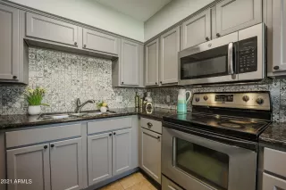 Photo #4: 6291576 Listing