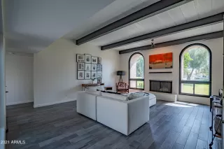 Photo #4: 6291604 Listing