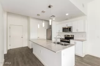 Photo #2: 6291658 Listing