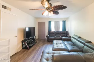 Photo #3: 6291750 Listing