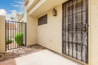 Photo #6: 6291791 Listing