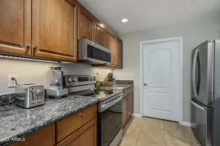 Photo #4: 6292003 Listing