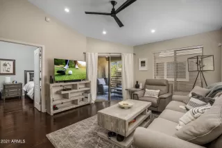 Photo #5: 6292003 Listing