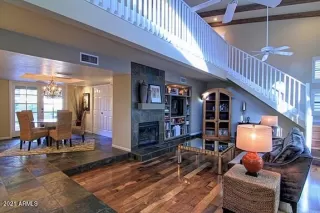 Photo #2: 6292119 Listing