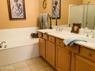 Photo #6: 6292279 Listing