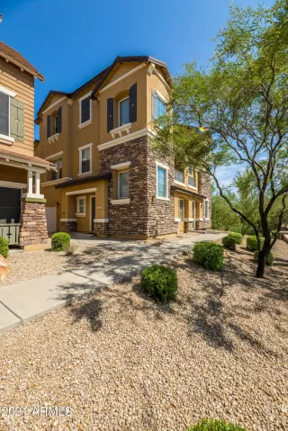 Photo #4: 6292388 Listing