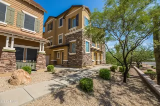 Photo #5: 6292388 Listing